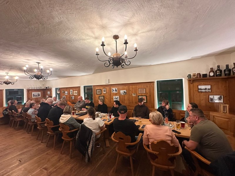 Gastraum zur Mitgliederversammlung